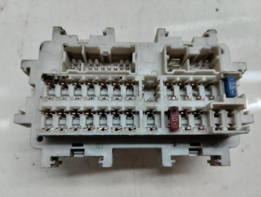 Блок предохранителей