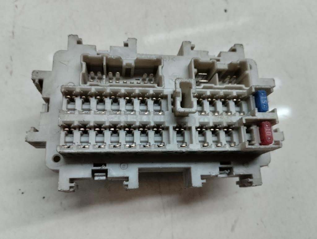 Блок предохранителей