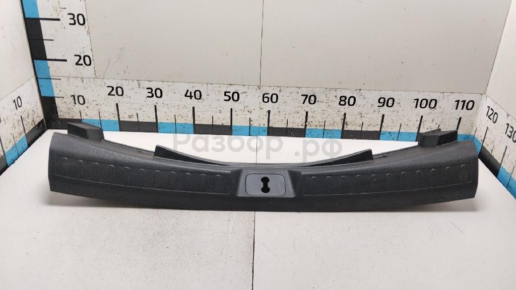 Обшивка багажника