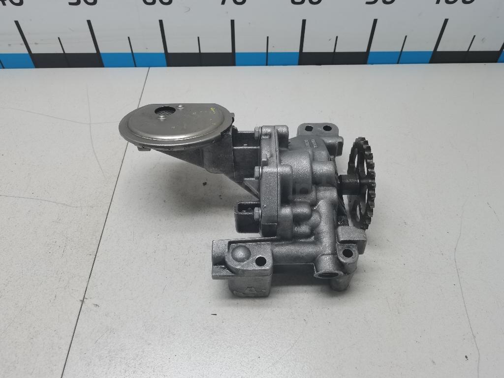 Насос масляный