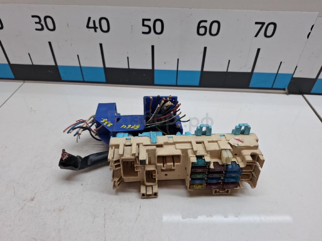 Блок предохранителей