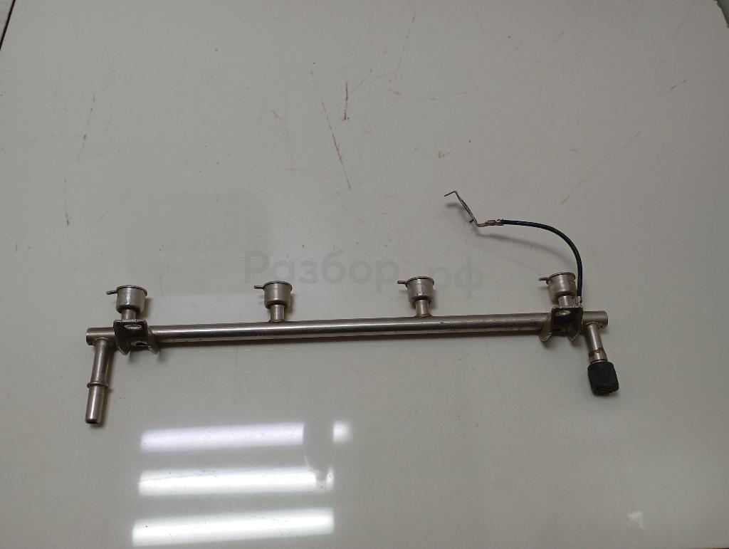 Рейка топливная (рампа)