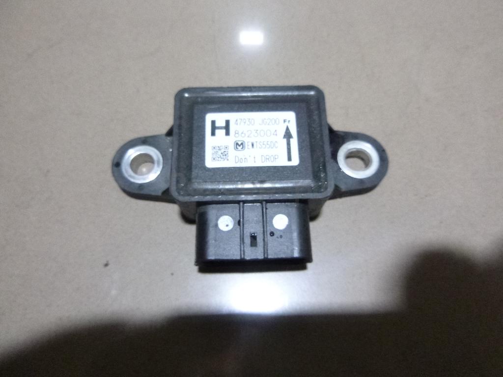 Датчик ускорения