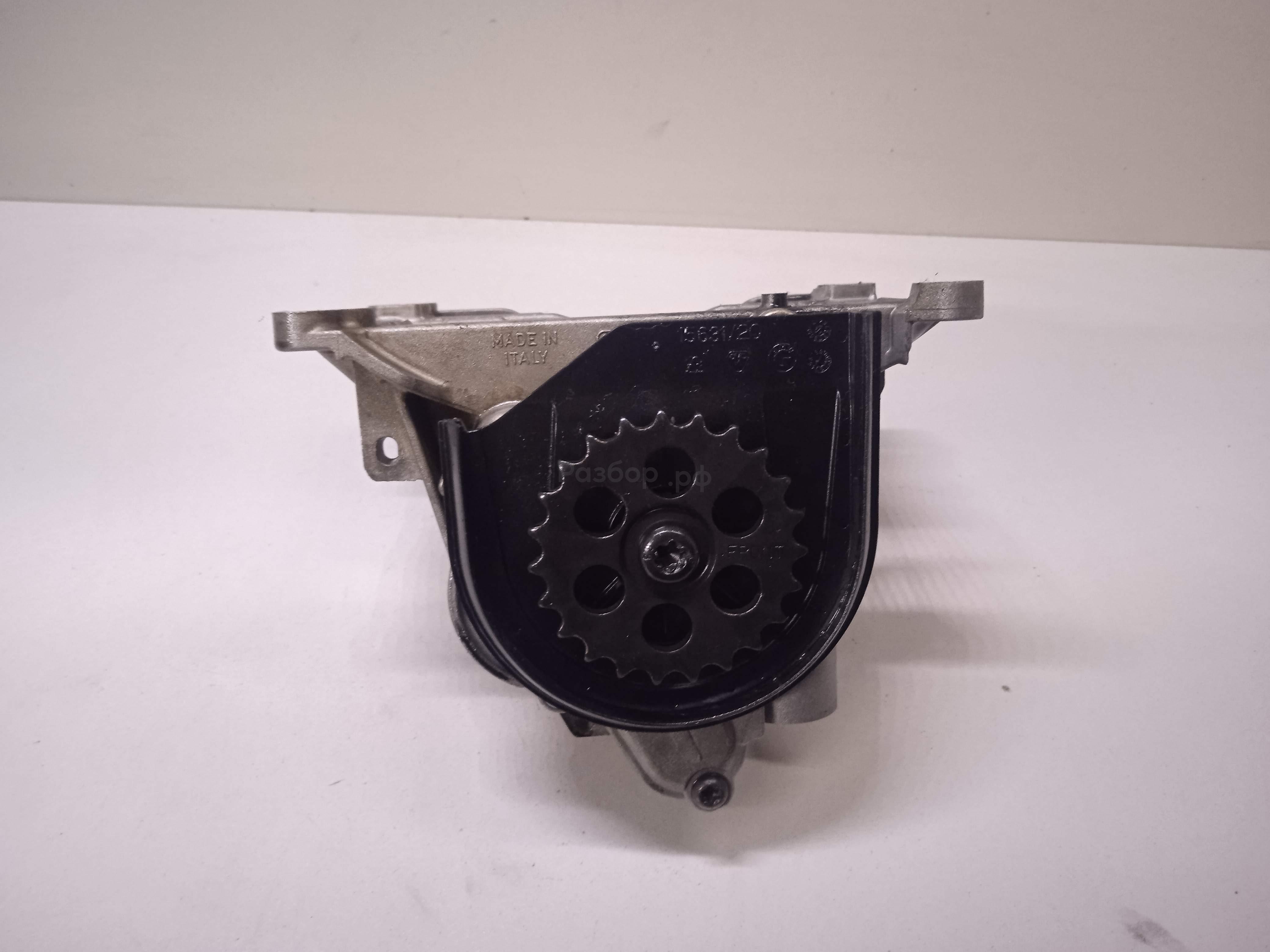 Насос масляный