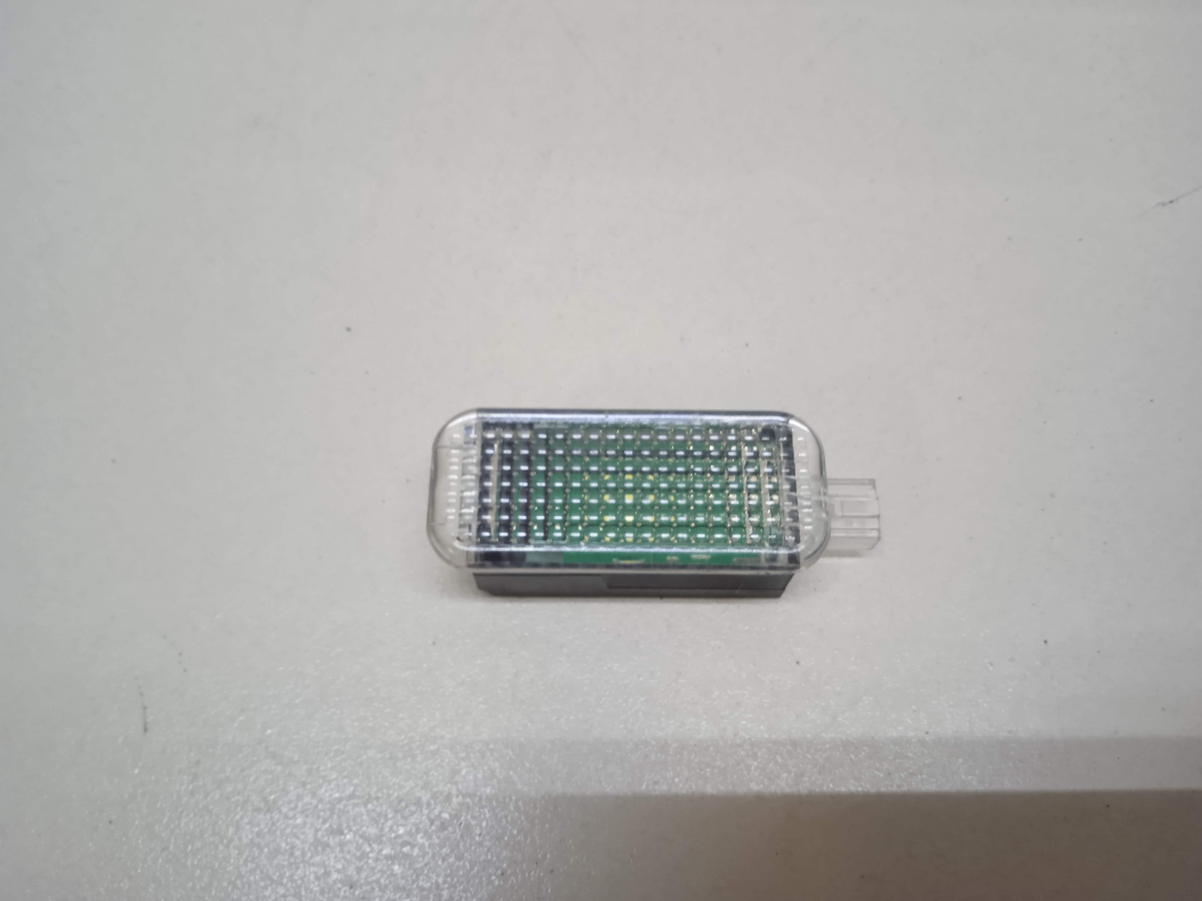 Плафон салонный