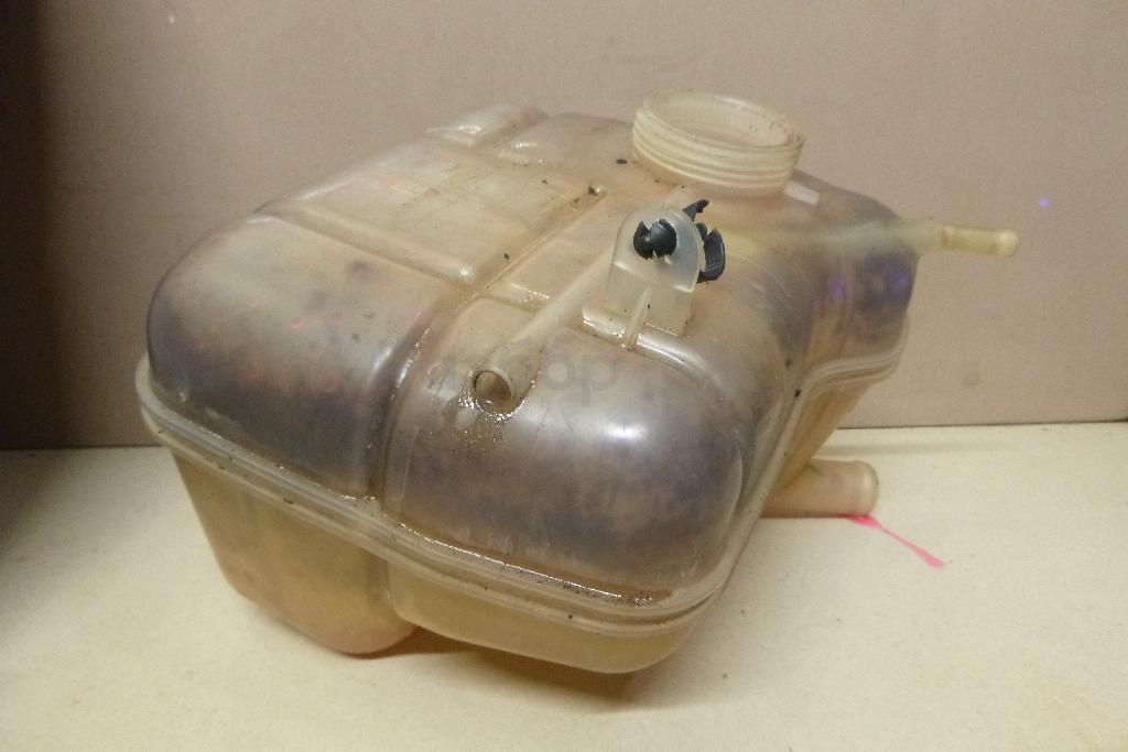 Бачок расширительный