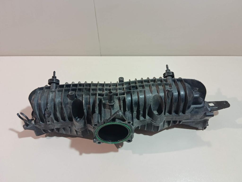 Коллектор впускной