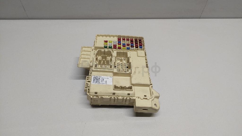 Блок предохранителей