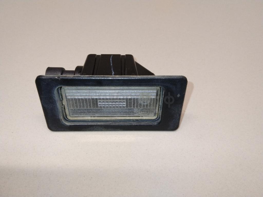 Фонарь подсветки номера