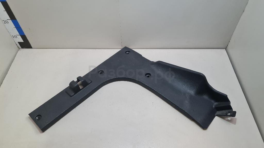 Обшивка багажника