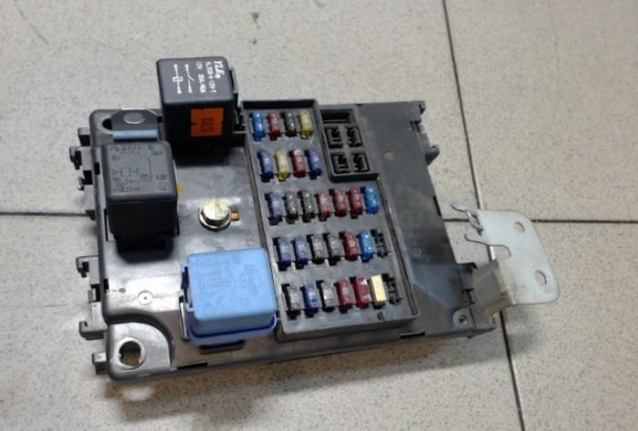 Блок предохранителей