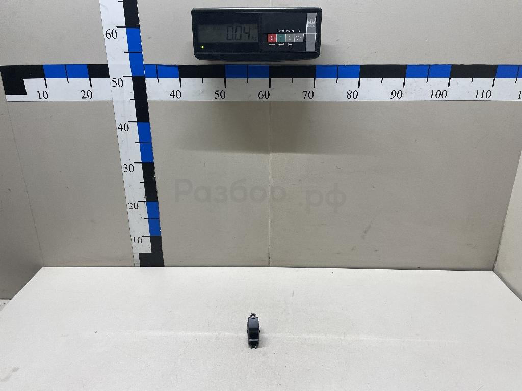 Кнопка стеклоподъемника