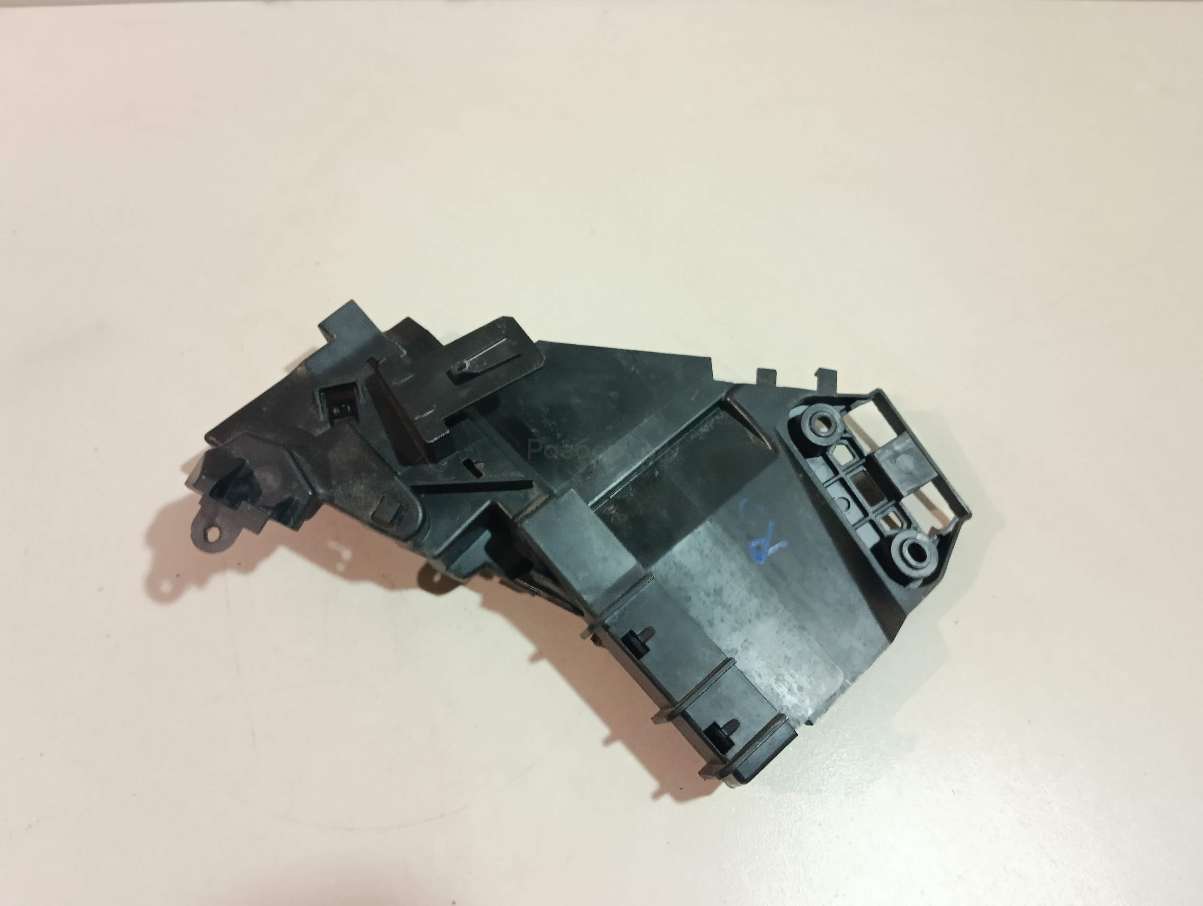 Кронштейн (сопут. товар)