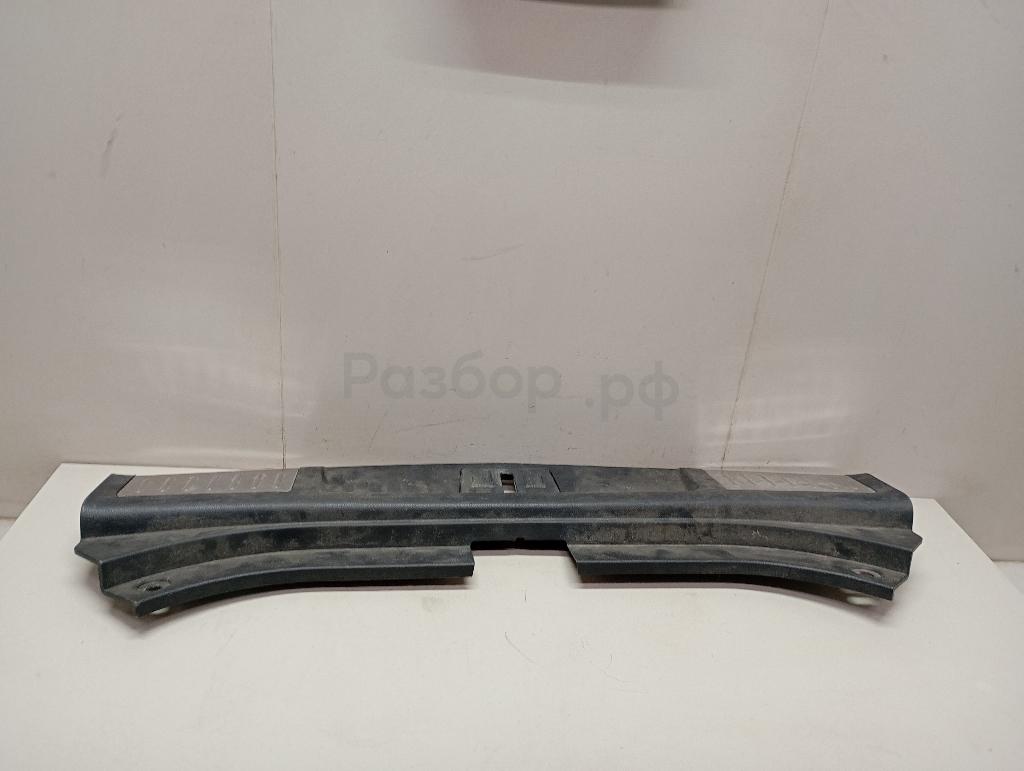 Обшивка багажника