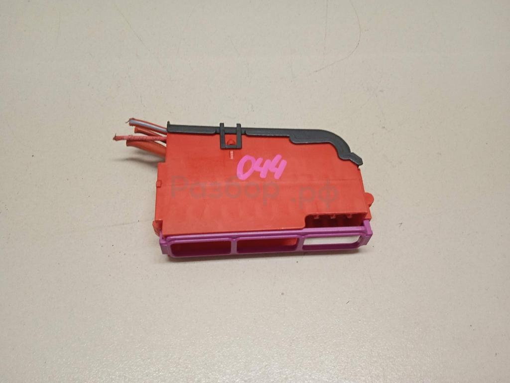 Блок предохранителей