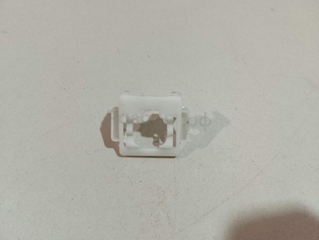 Кронштейн (сопут. товар)