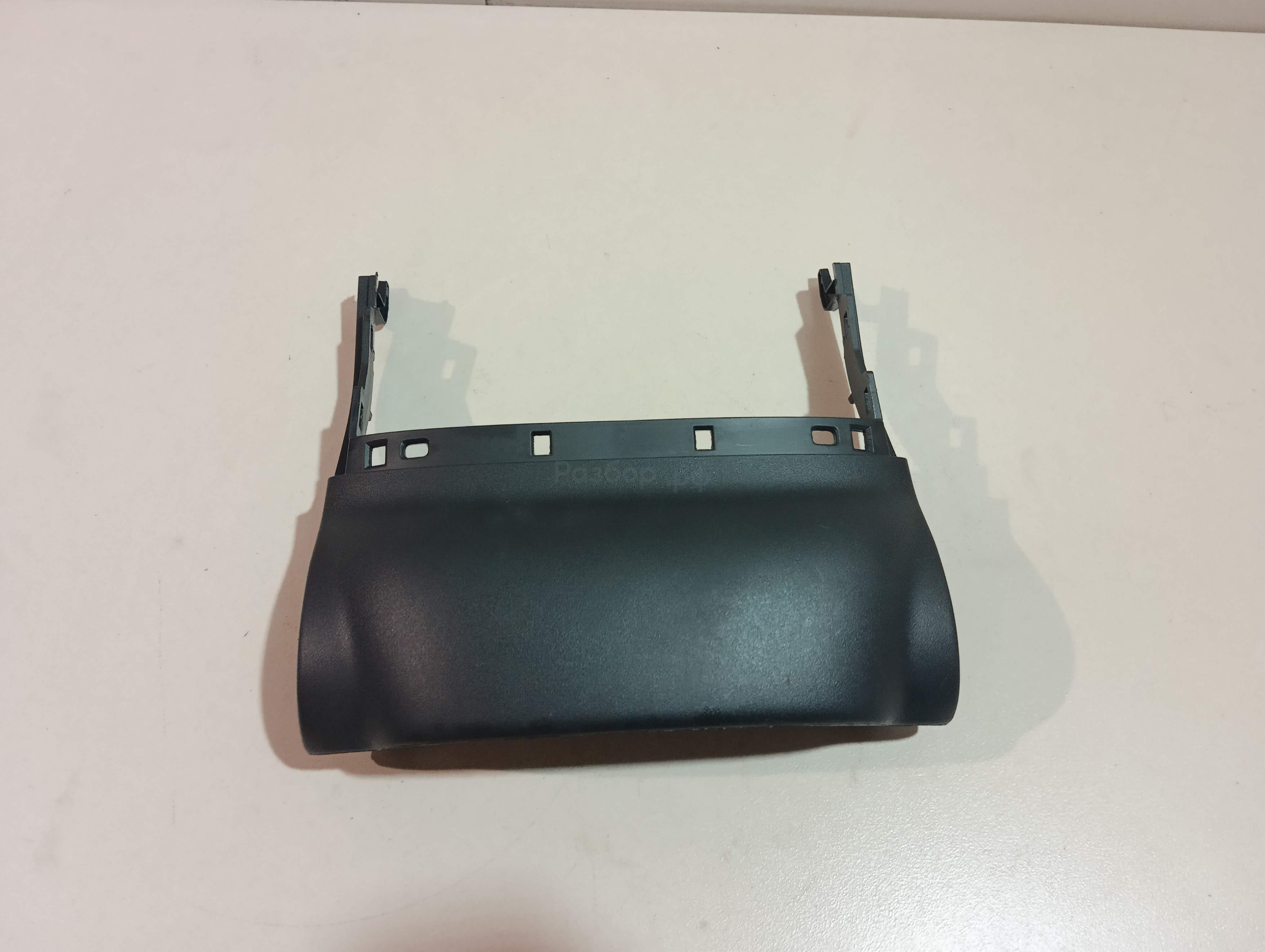 Кожух рулевой колонки