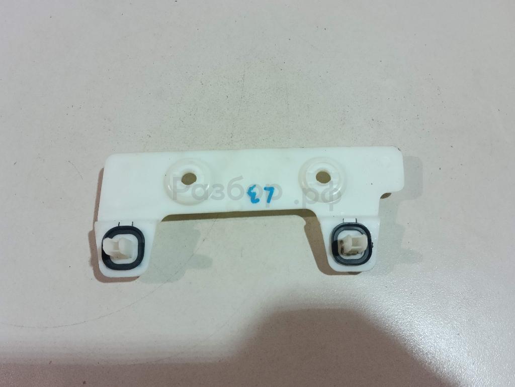 Кронштейн (сопут. товар)