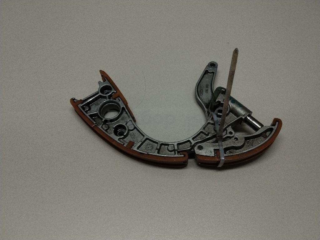 Натяжитель цепи