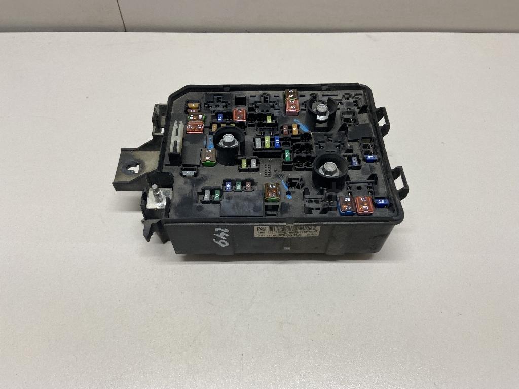 Блок предохранителей