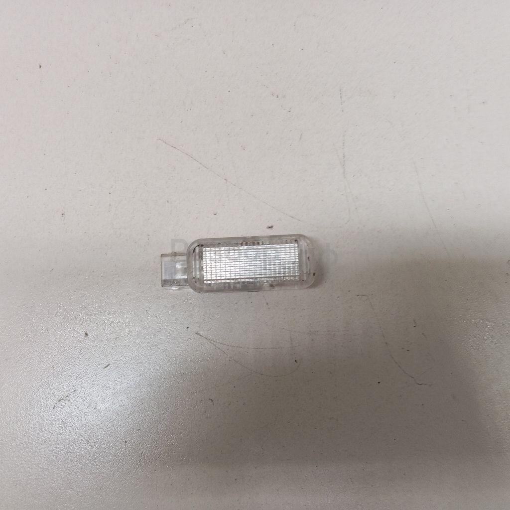 Плафон салонный