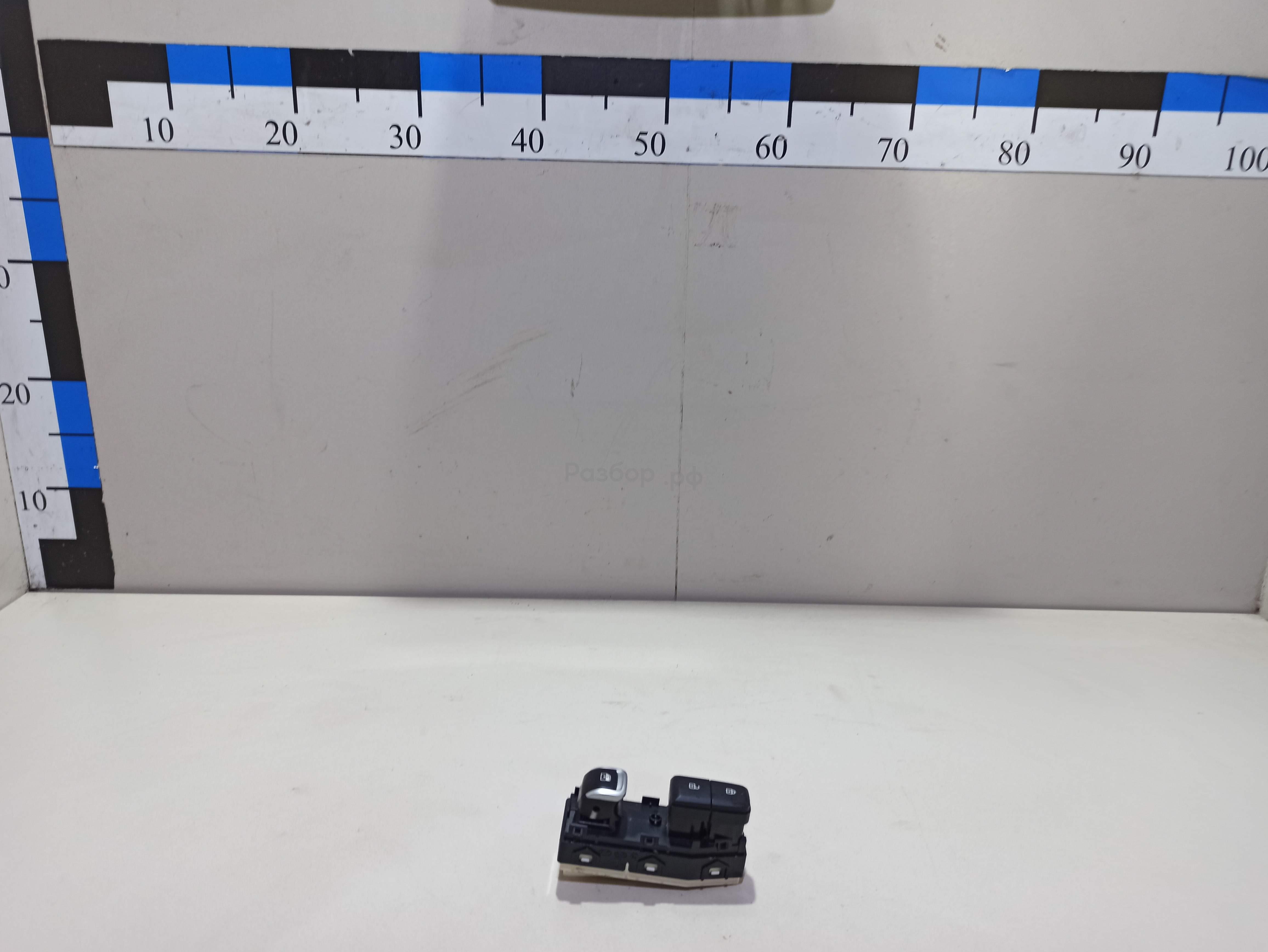 Кнопка стеклоподъемника