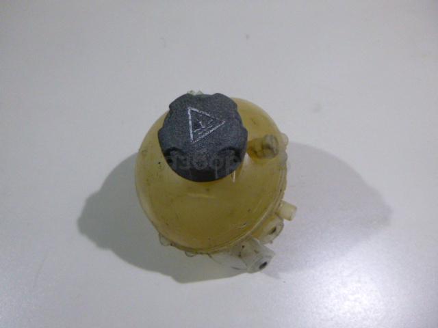 Бачок расширительный