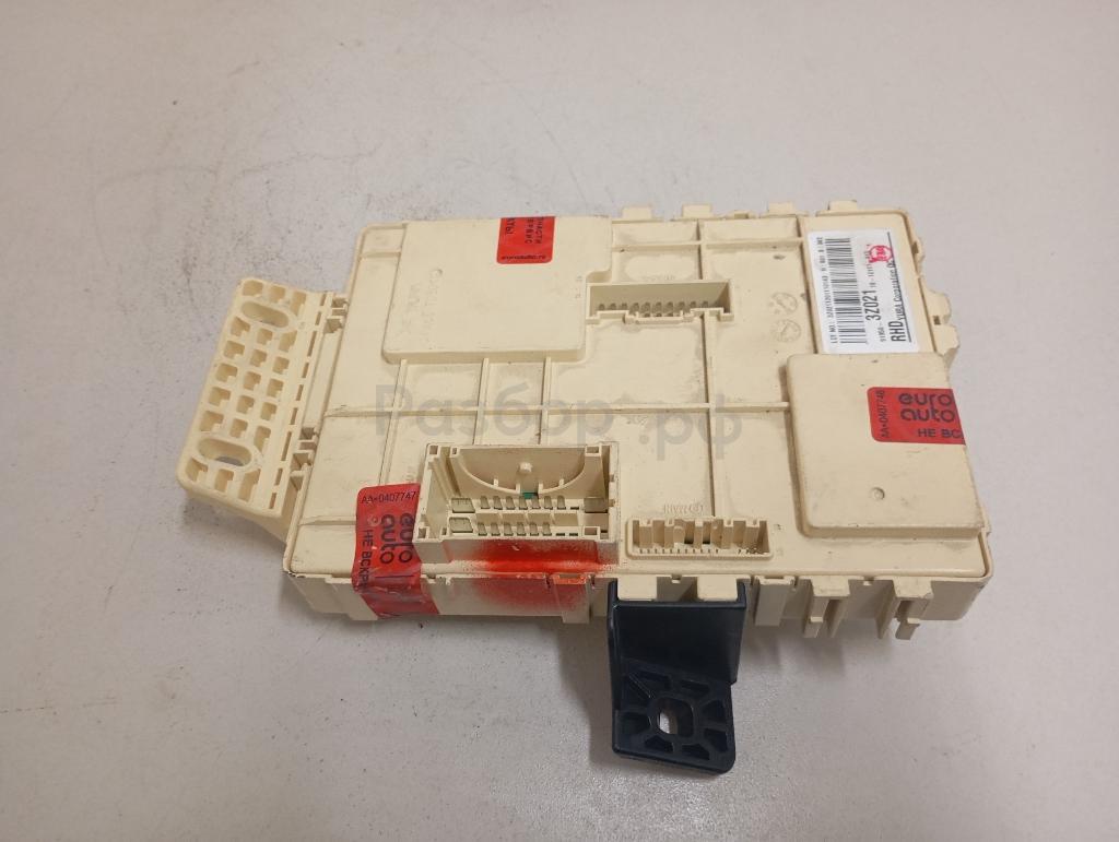 Блок предохранителей