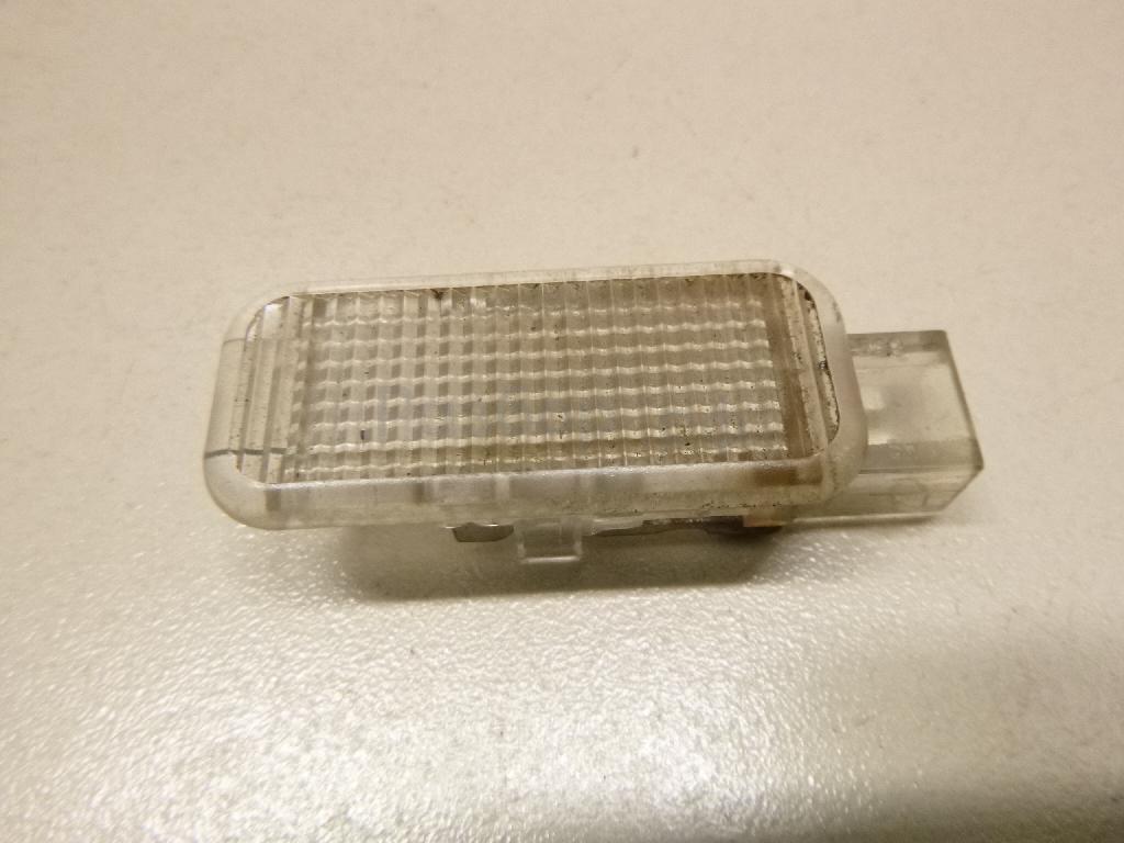 Плафон салонный