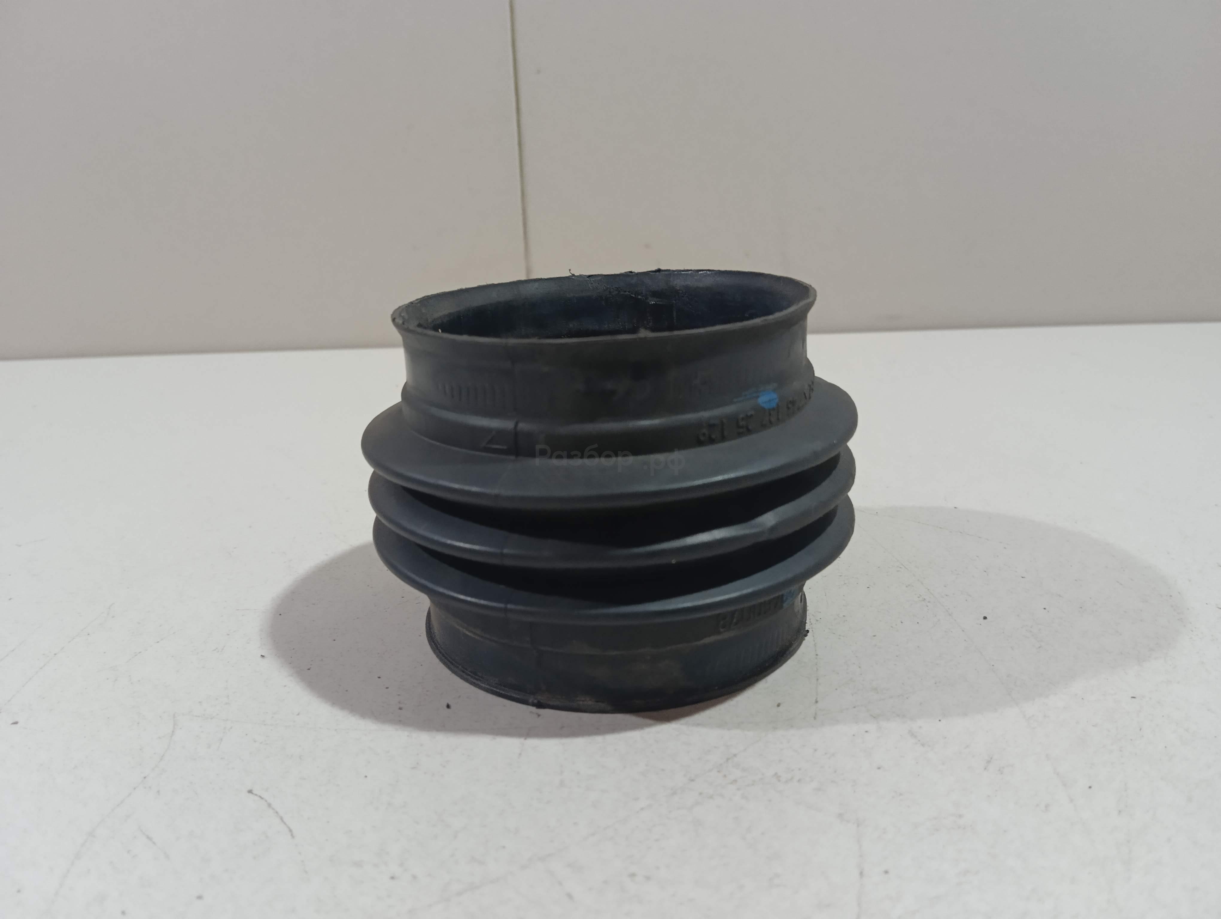 Патрубок воздушного фильтра