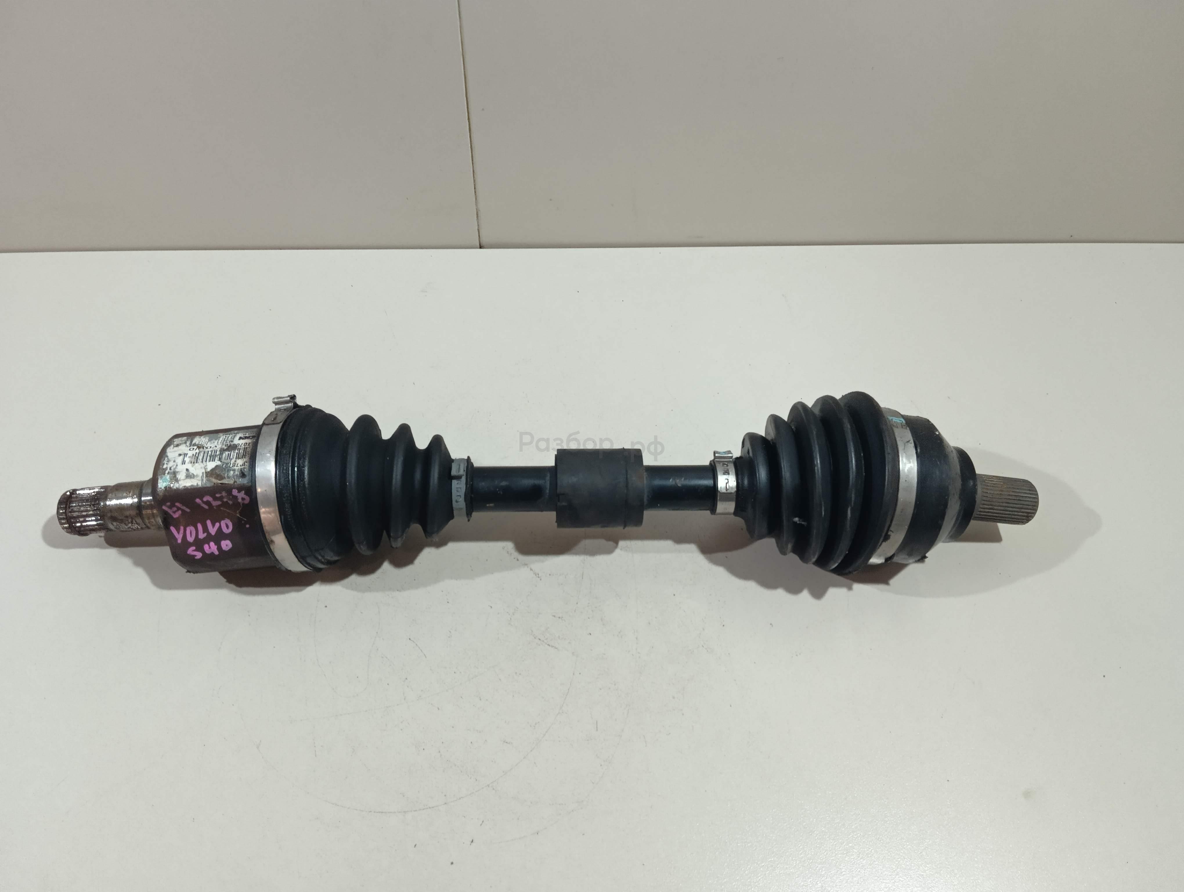 Полуось передняя левая