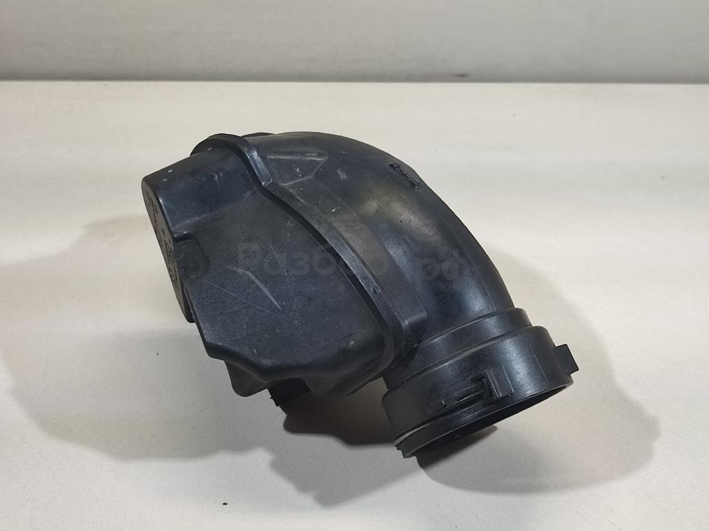 Патрубок воздушного фильтра