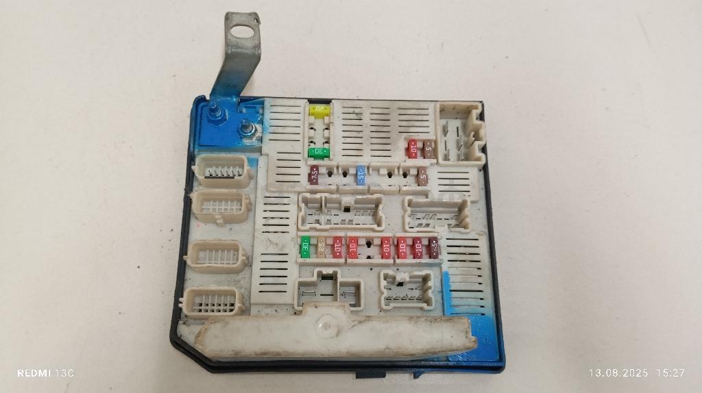 Блок предохранителей