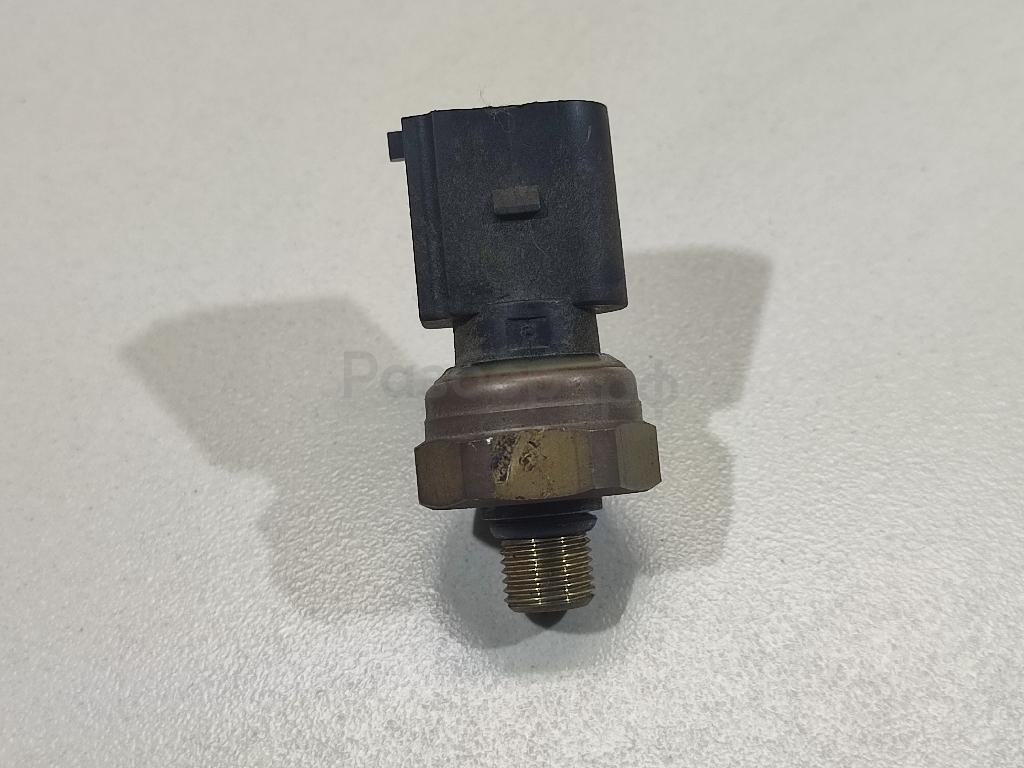 Датчик давления топлива