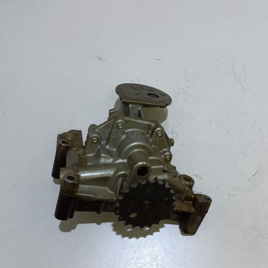 Насос масляный