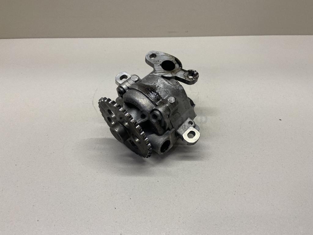 Насос масляный