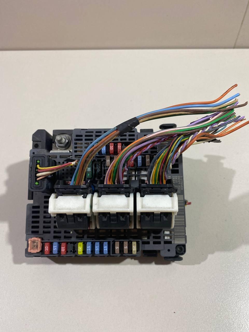 Блок предохранителей