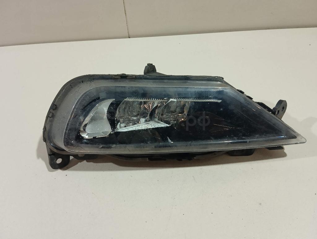 Фара противотуманная левая