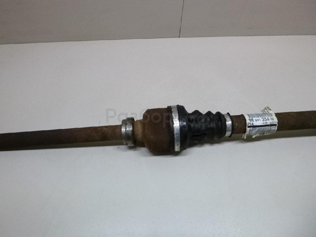 Полуось передняя правая