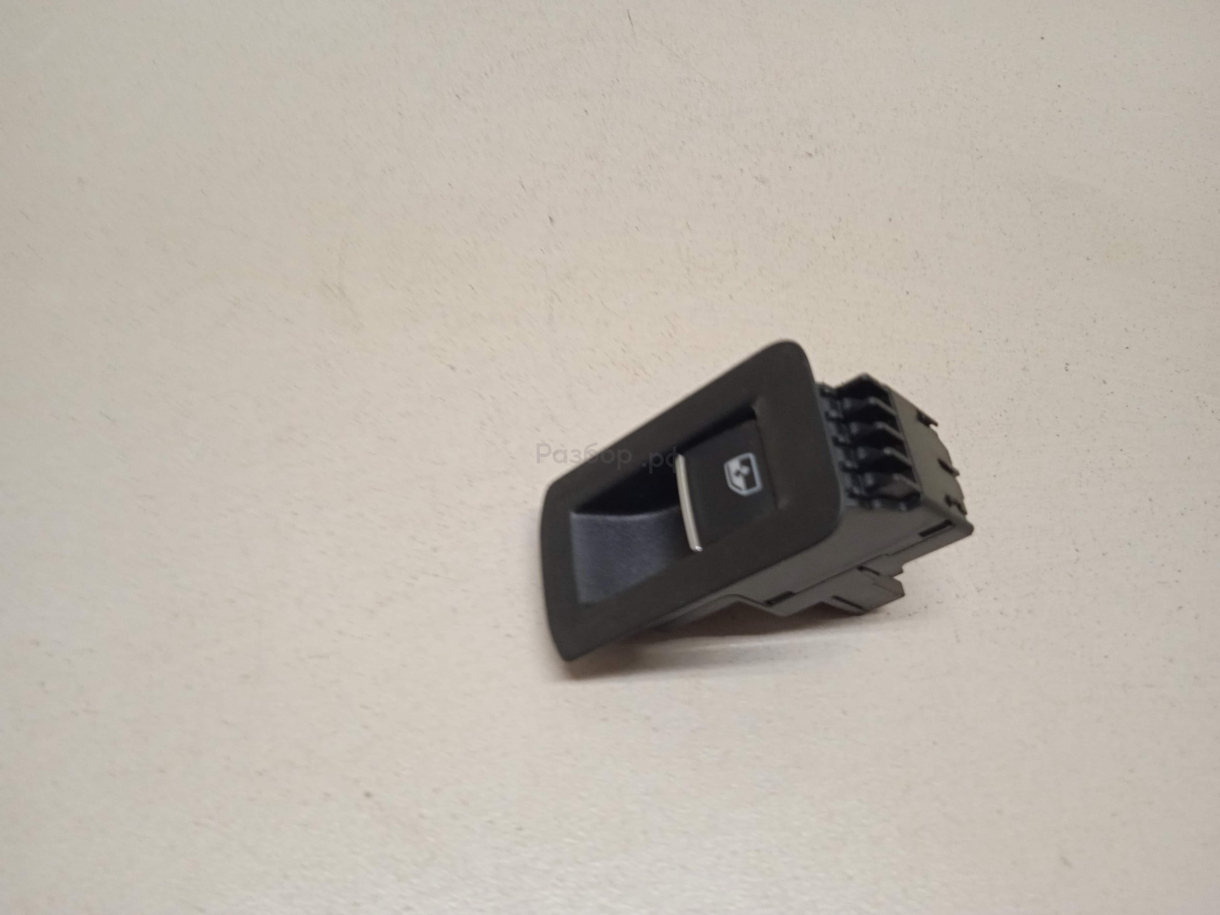 Кнопка стеклоподъемника