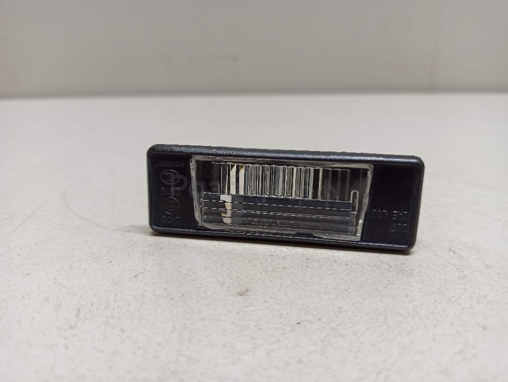 Фонарь подсветки номера