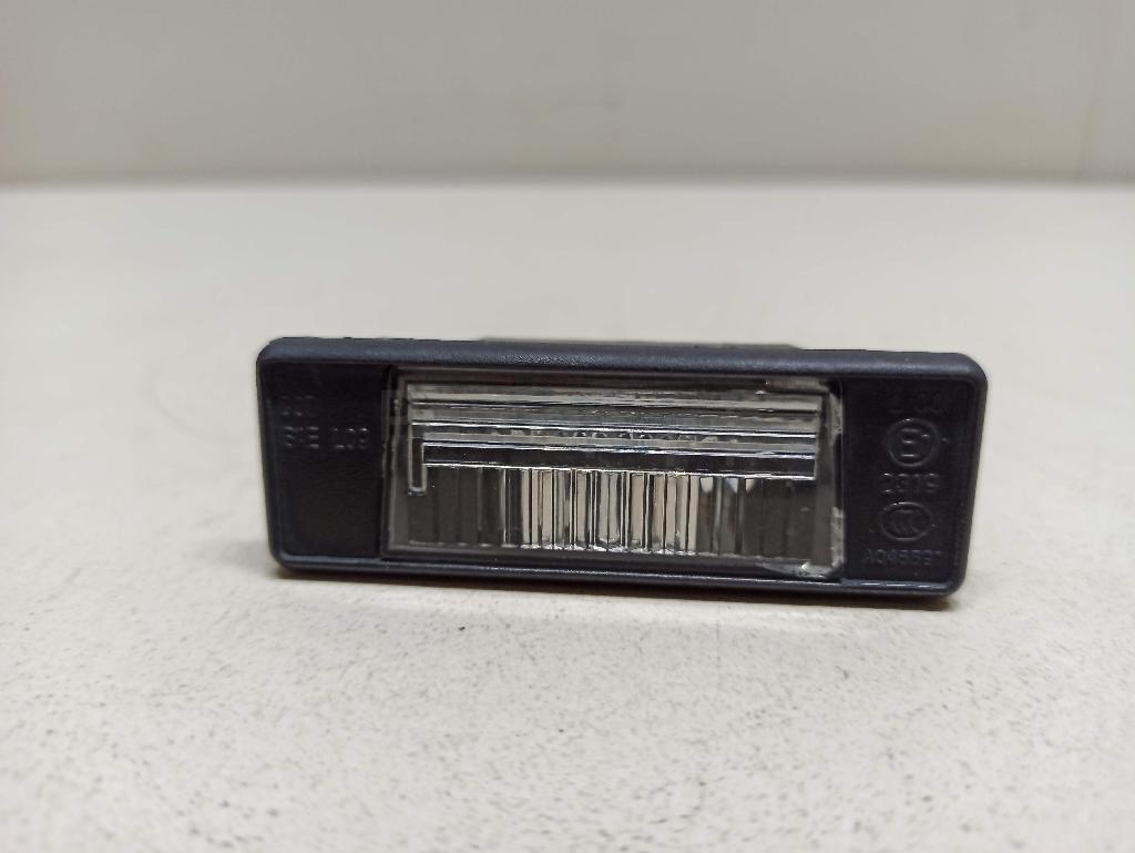 Фонарь подсветки номера