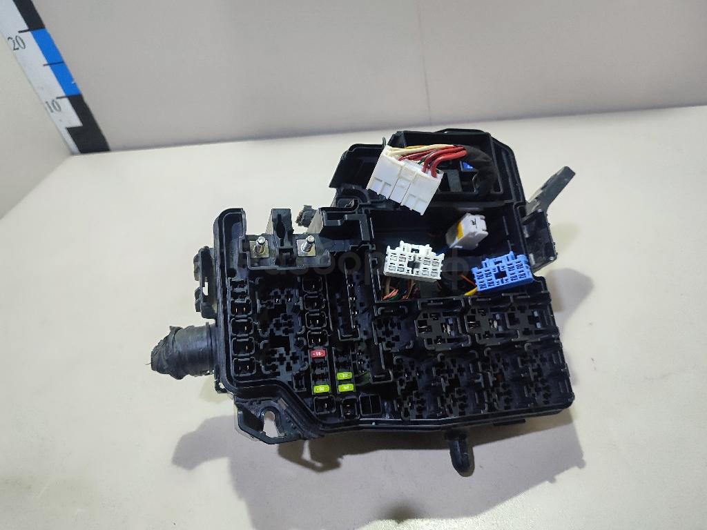 Блок предохранителей