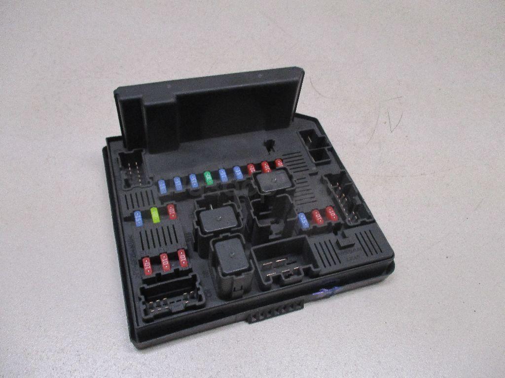 Блок предохранителей