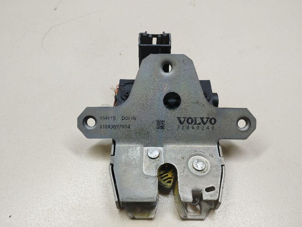 Замок багажника