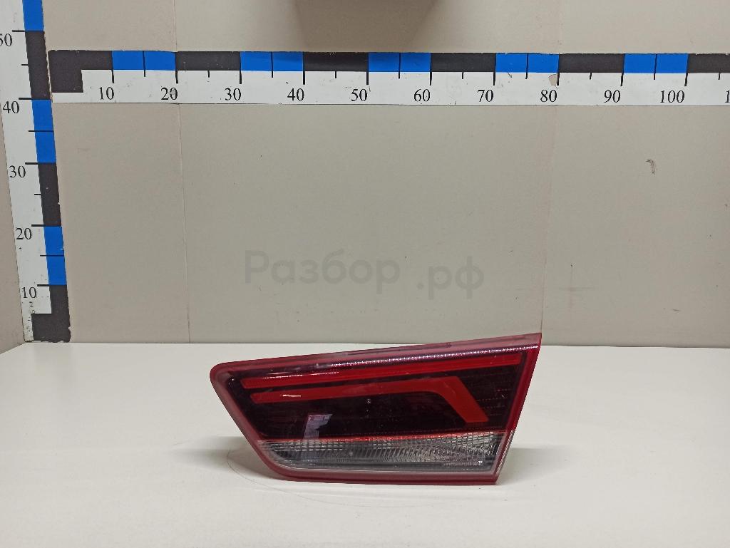 Фонарь задний внутренний правый