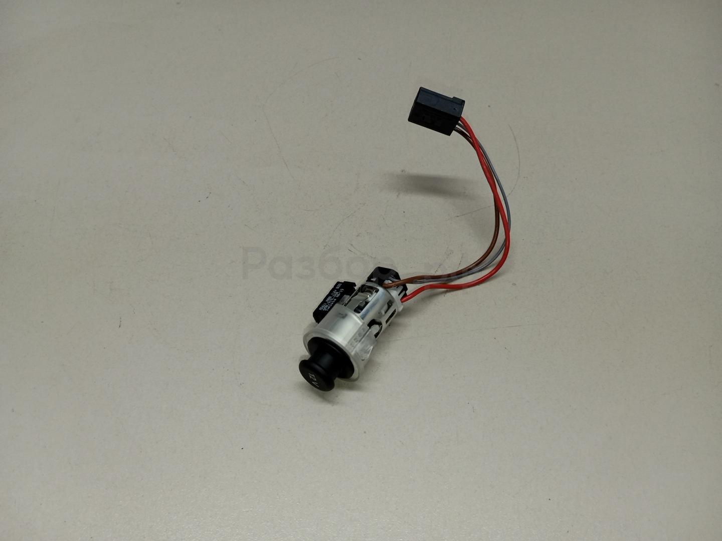 Гнездо прикуривателя