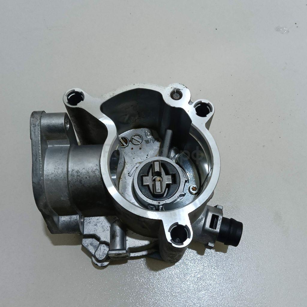 Насос вакуумный