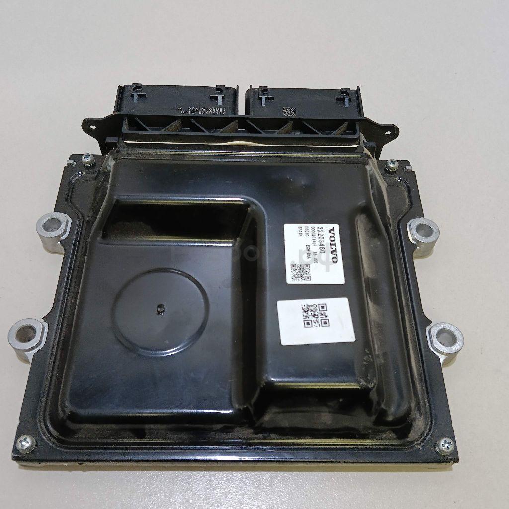 Блок управления двигателем