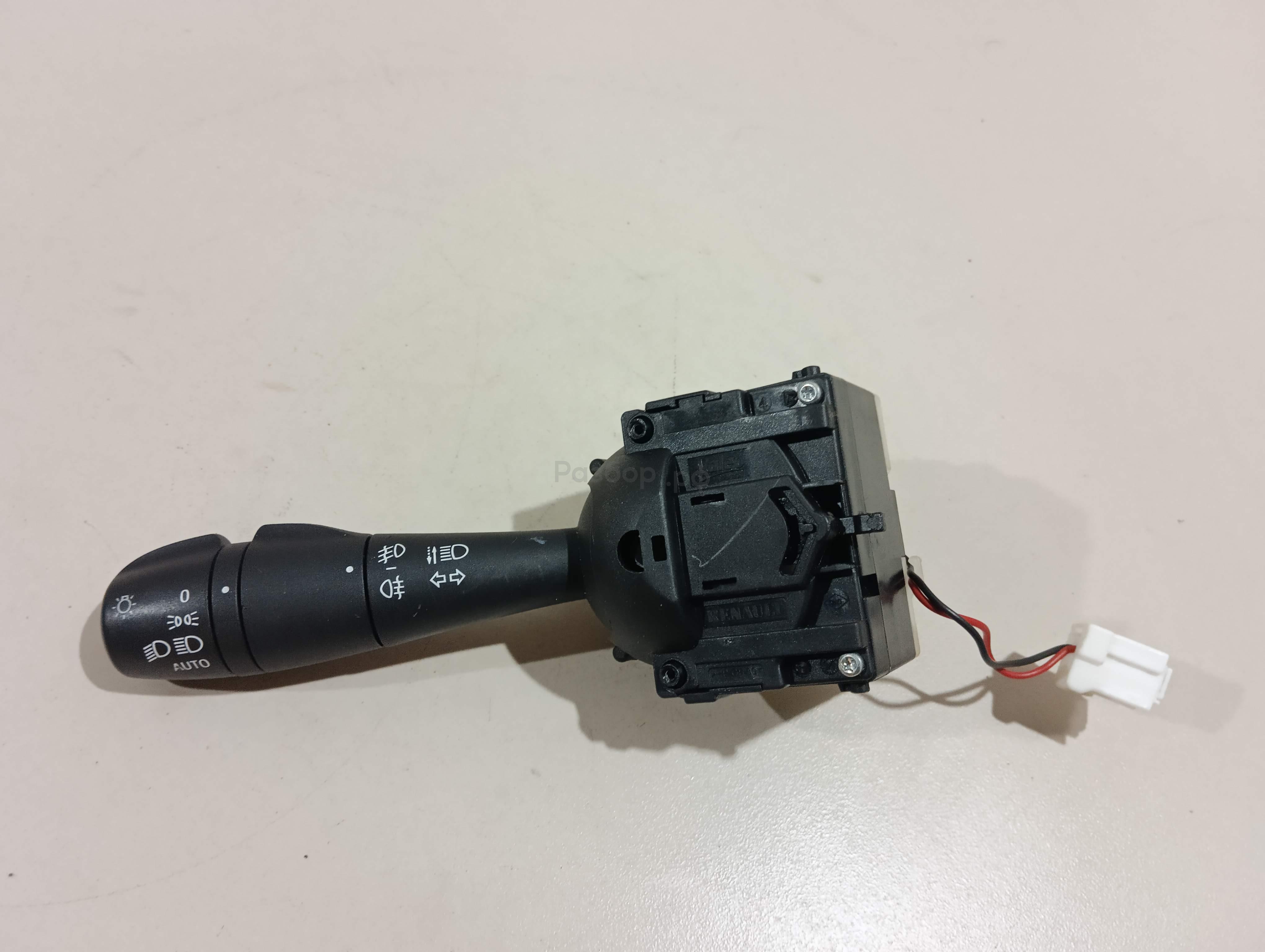 Переключатель поворотов подрулевой